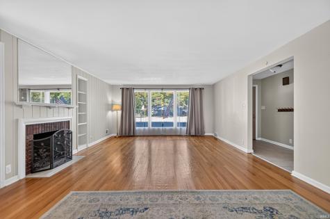 1524 Southwood Avenue South Bend IN 46615