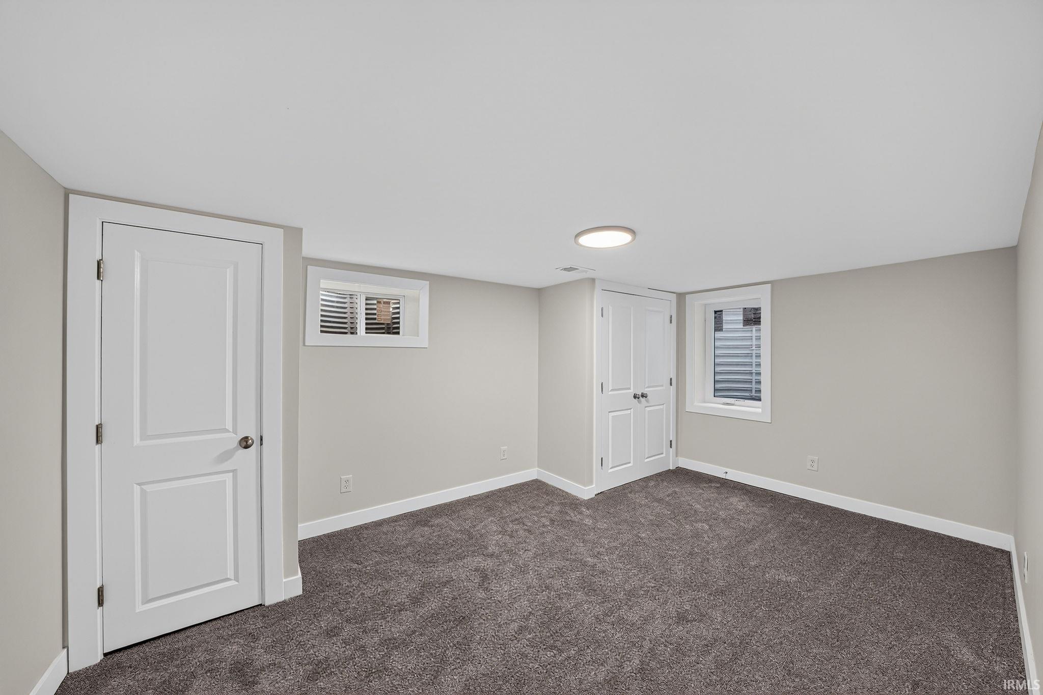 1037 N Twyckenham Drive South Bend IN 46617