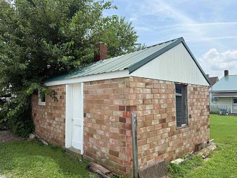 12 Dewey Avenue Washington IN 47501