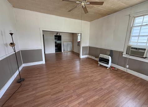 12 Dewey Avenue Washington IN 47501