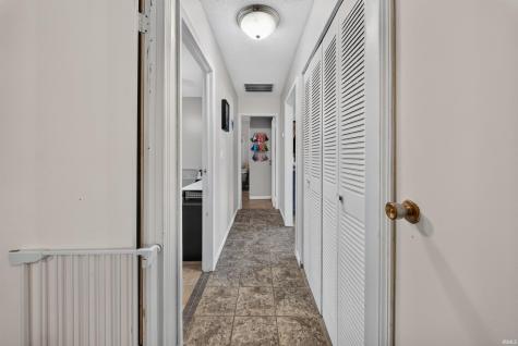 526 S 8th Street Rockport IN 47635