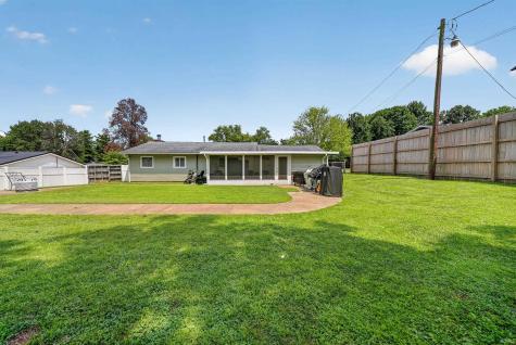 526 S 8th Street Rockport IN 47635