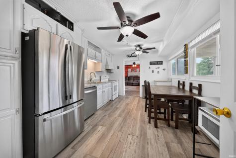526 S 8th Street Rockport IN 47635