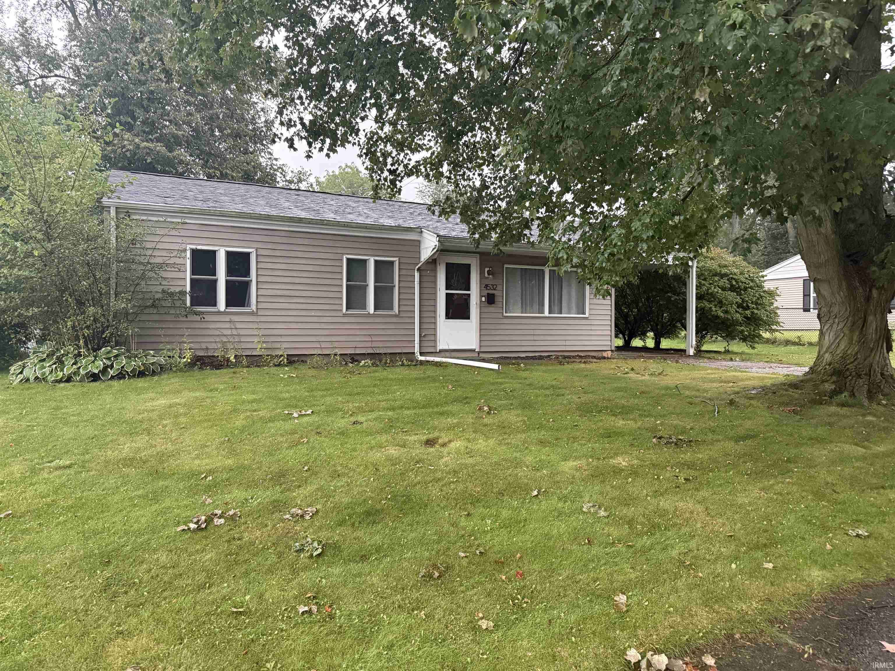 4532 E Macgregor Road South Bend IN 46614