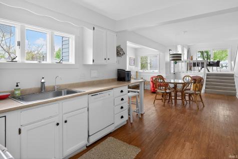 616 E Clear Lake Drive Fremont IN 46737