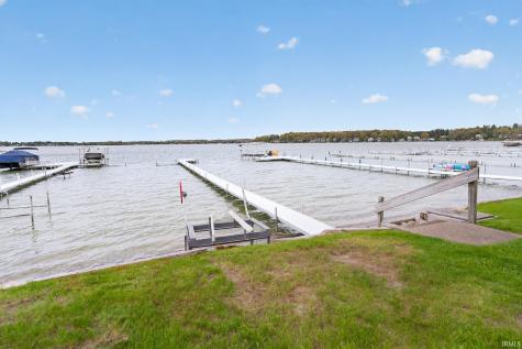 616 E Clear Lake Drive Fremont IN 46737