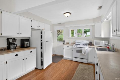 616 E Clear Lake Drive Fremont IN 46737