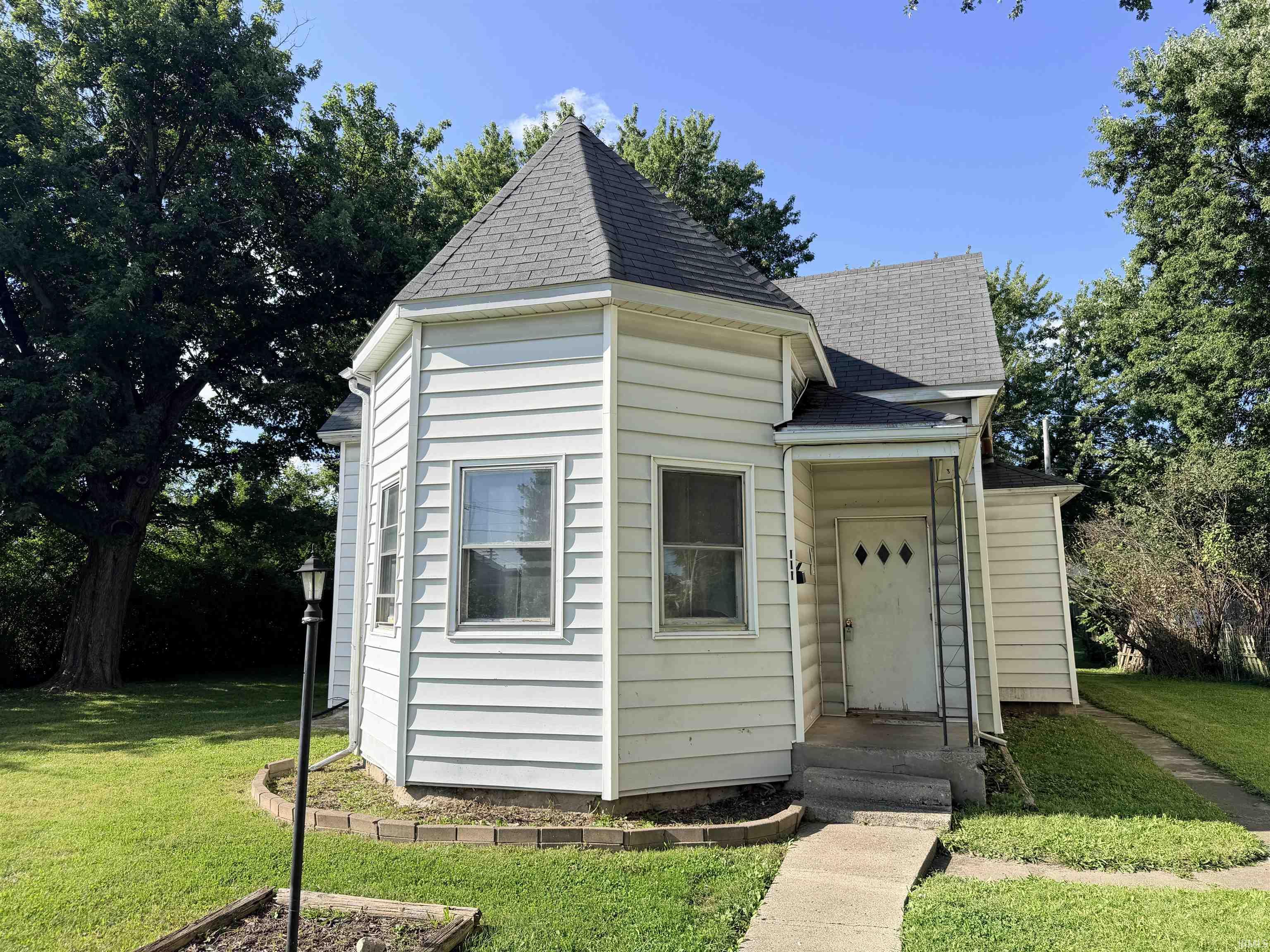 111 E South G Street Gas City IN 46933