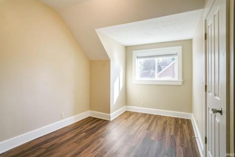 702 N Hill Street South Bend IN 46617