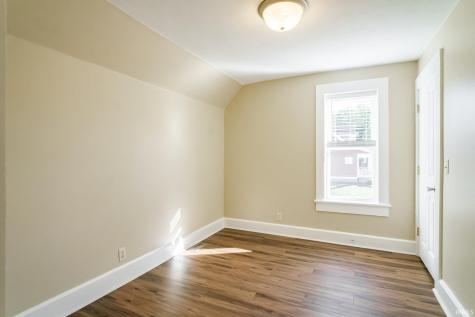 702 N Hill Street South Bend IN 46617