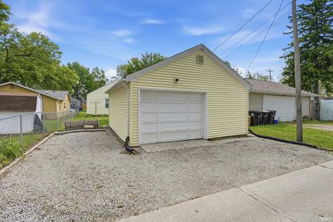 2415 Glenwood Avenue Fort Wayne IN 46805