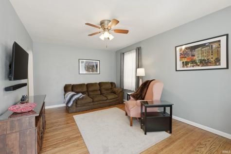 2415 Glenwood Avenue Fort Wayne IN 46805