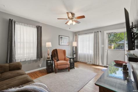 2415 Glenwood Avenue Fort Wayne IN 46805