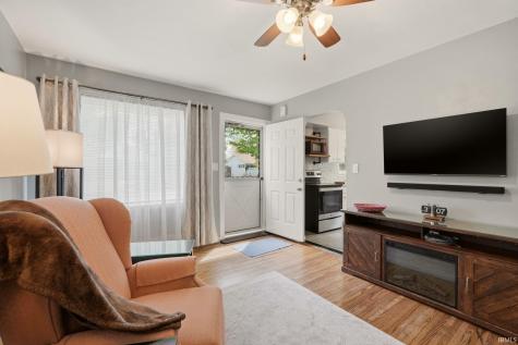 2415 Glenwood Avenue Fort Wayne IN 46805