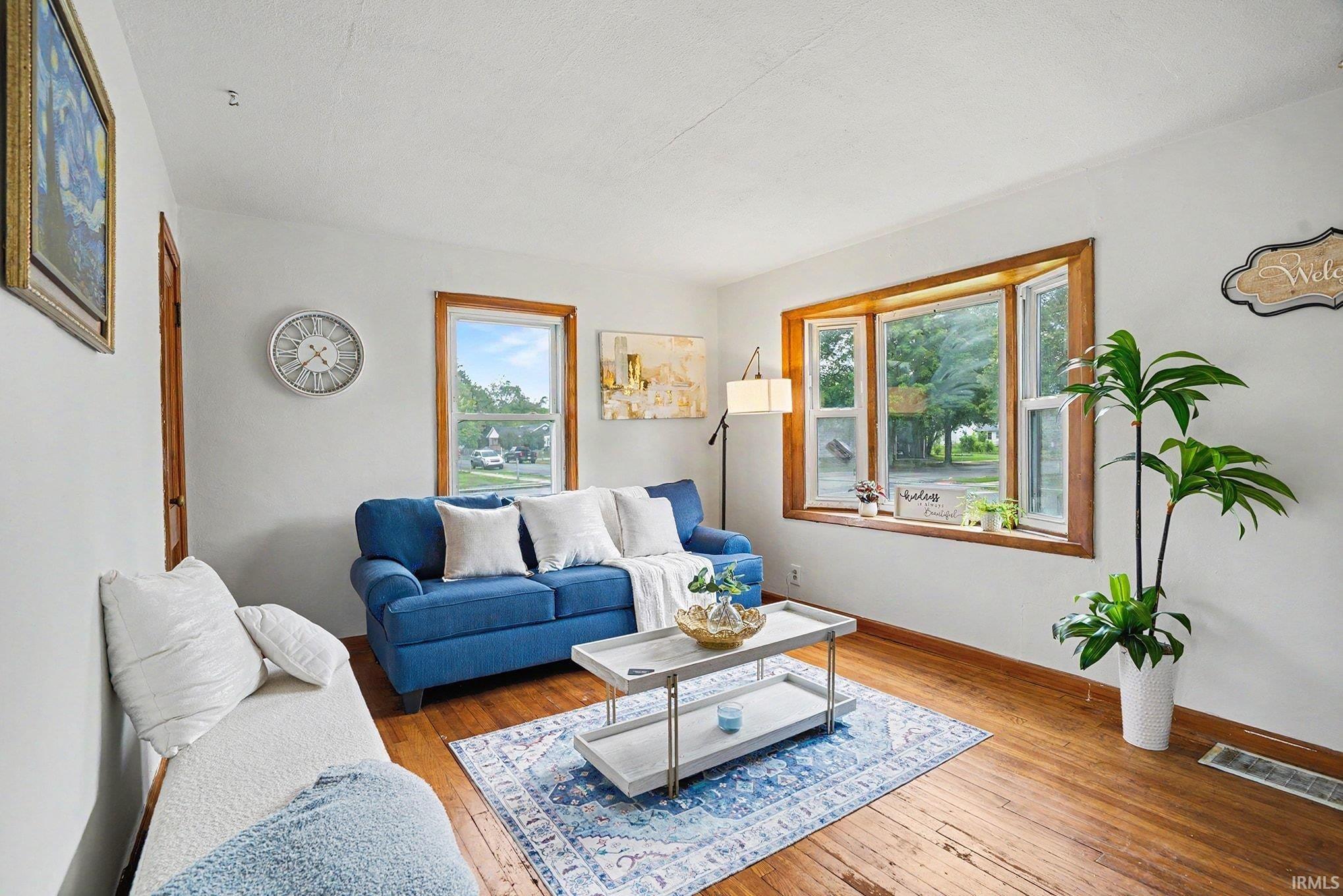 703 S Wellington Street South Bend IN 46619