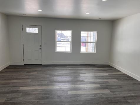 303 E North Street Winslow IN 47598