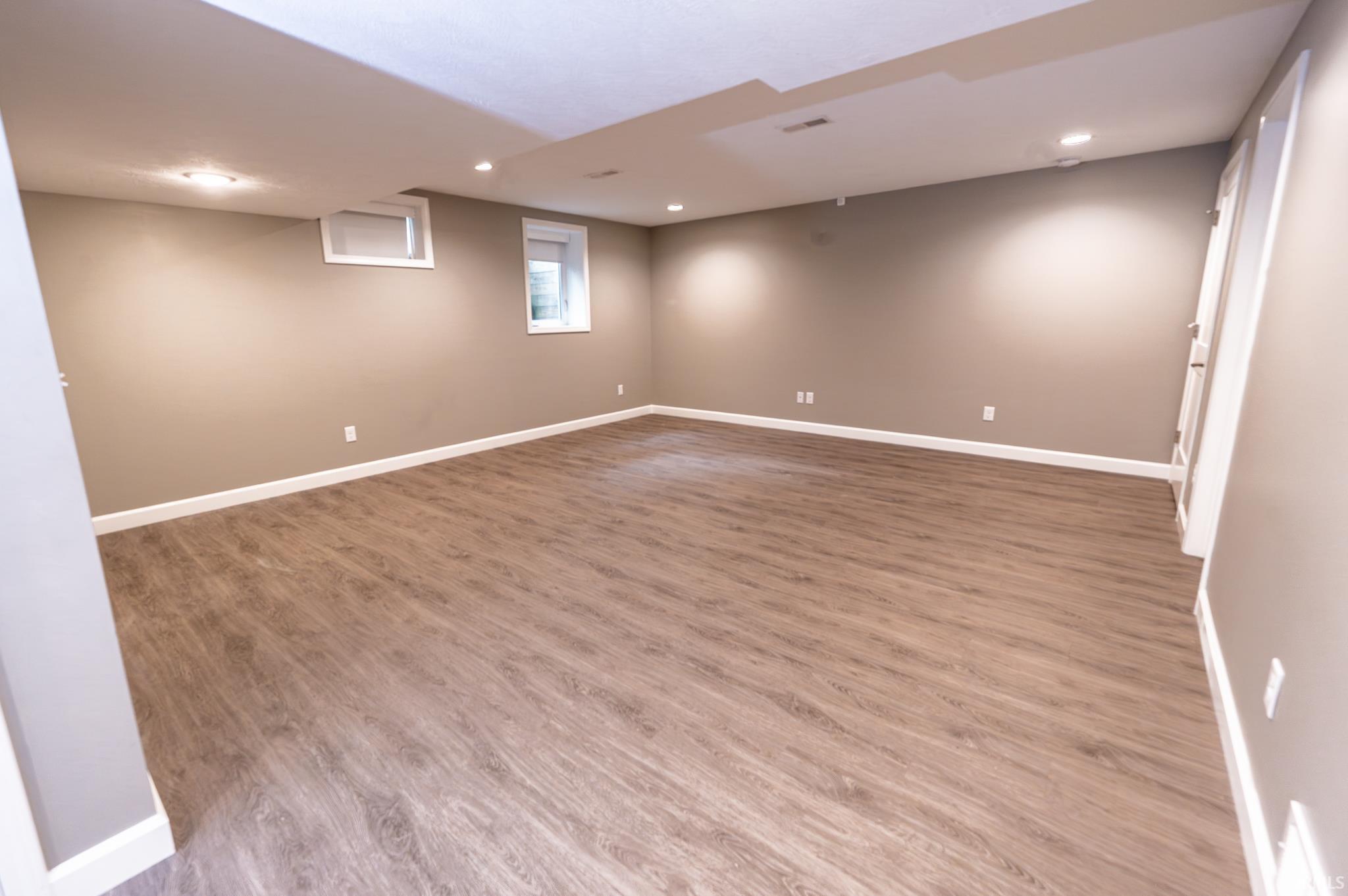 54500 Beech Road Osceola IN 46561