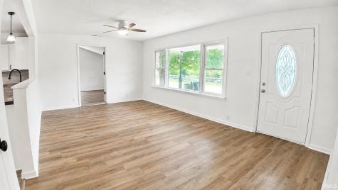277 S 500 E Marion IN 46952