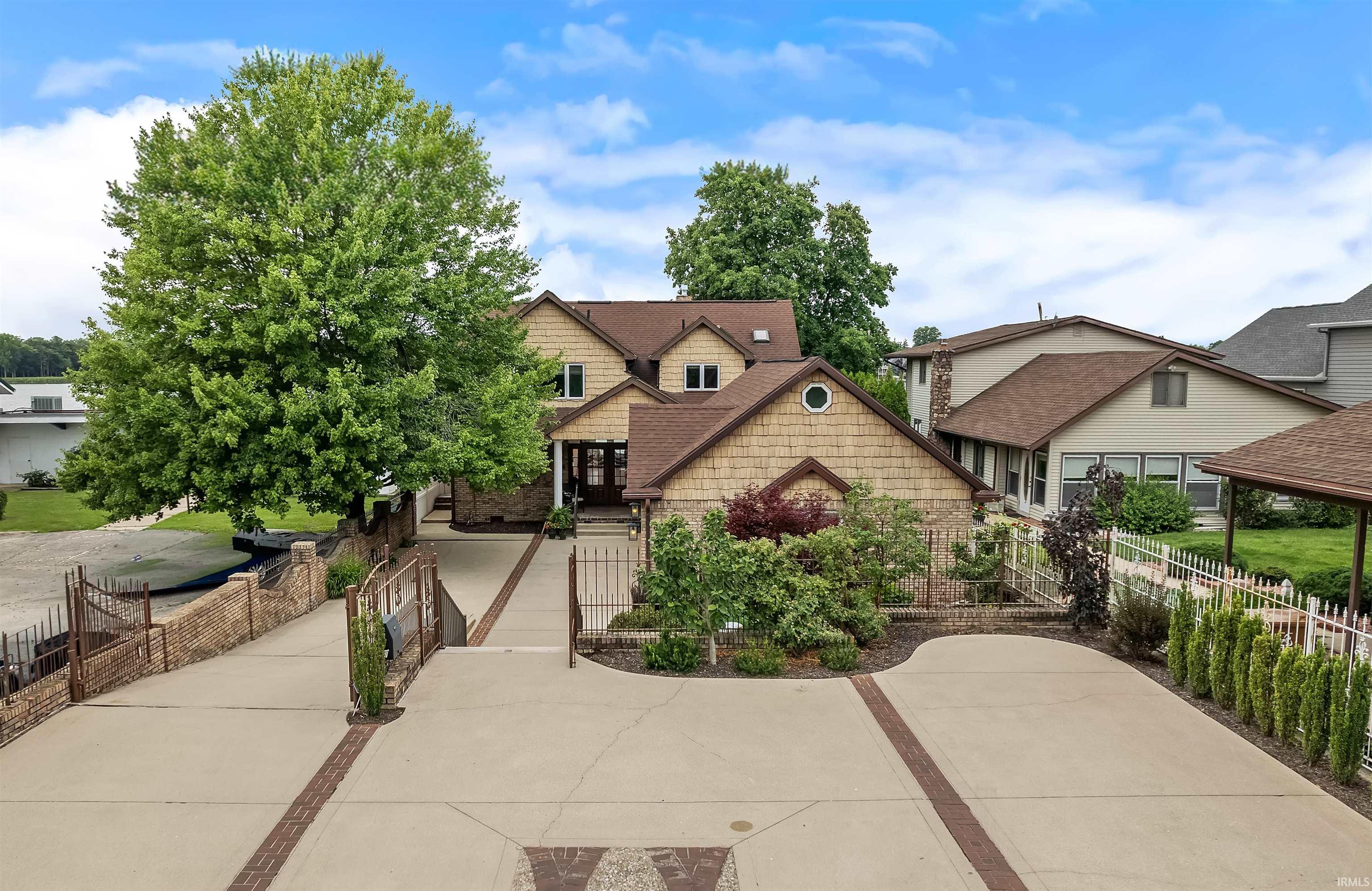 2424 Country Club Drive Rochester IN 46975