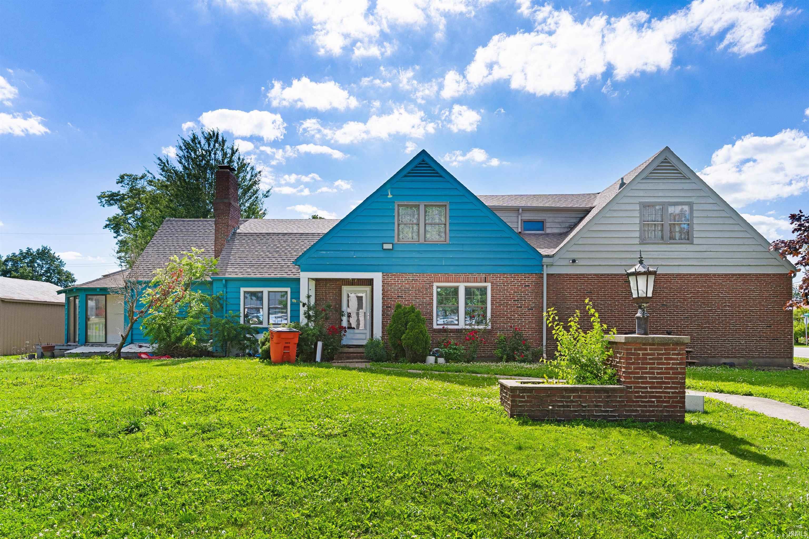 614 N Arch Street Monon IN 47995
