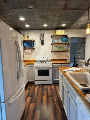 7180 W Holland Hill Lane Bloomington IN 47403