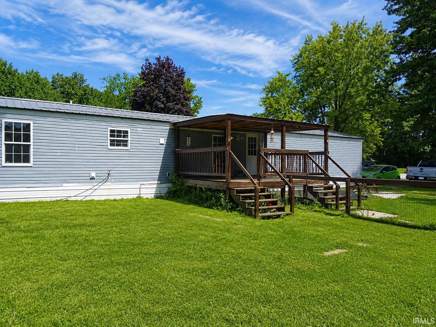 8215 S U.s. 421 San Pierre IN 46374