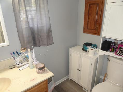 8215 S U.s. 421 San Pierre IN 46374