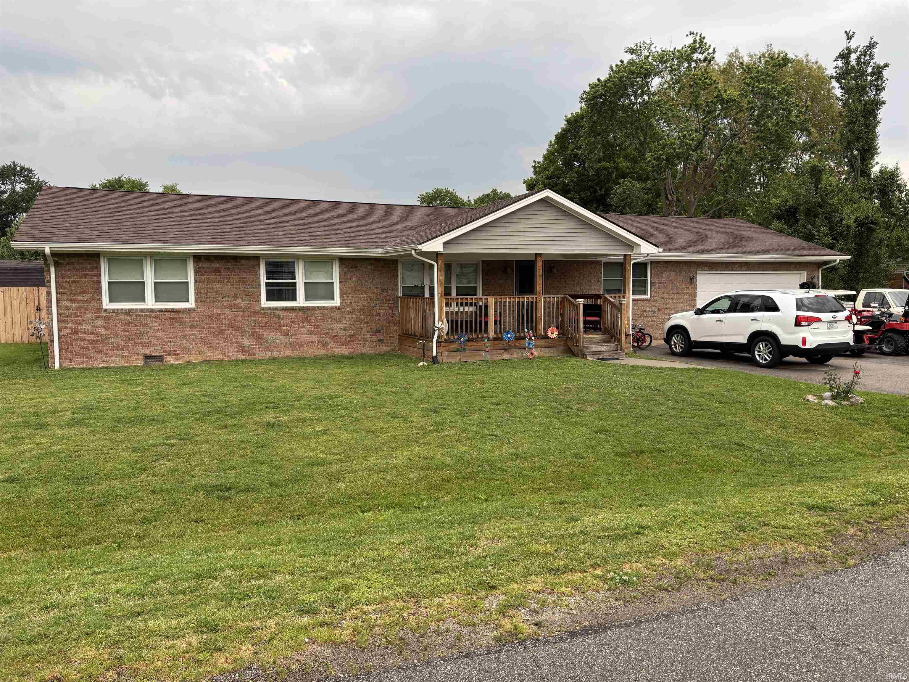 225 N Birch Drive Grandview IN 47615