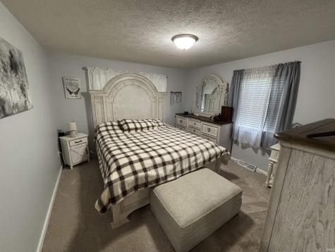 225 N Birch Drive Grandview IN 47615