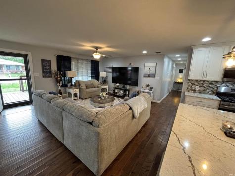 225 N Birch Drive Grandview IN 47615