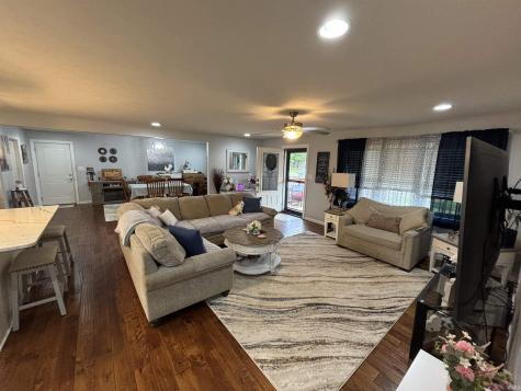 225 N Birch Drive Grandview IN 47615