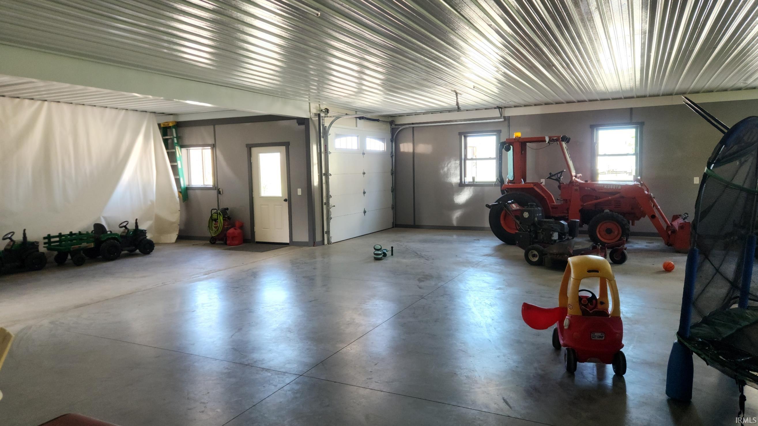 57051 County Road 33 Middlebury IN 46540