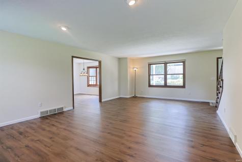 52026 Larkspur Circle Granger IN 46530
