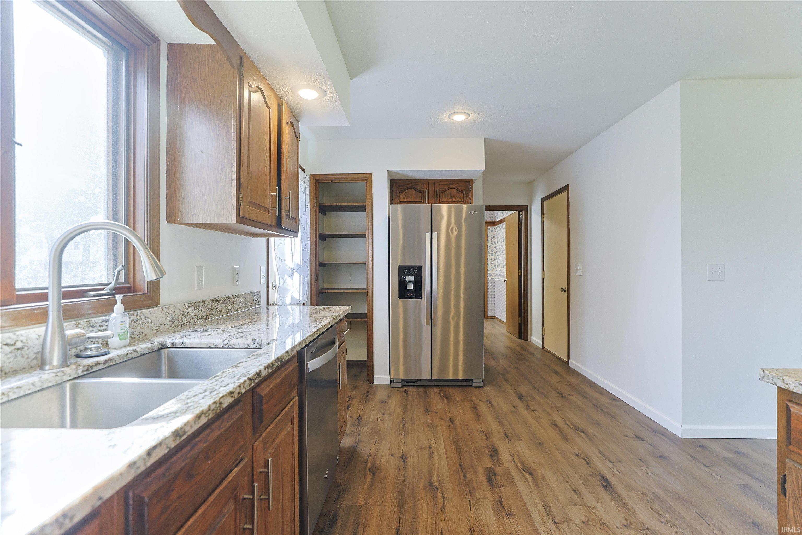 52026 Larkspur Circle Granger IN 46530