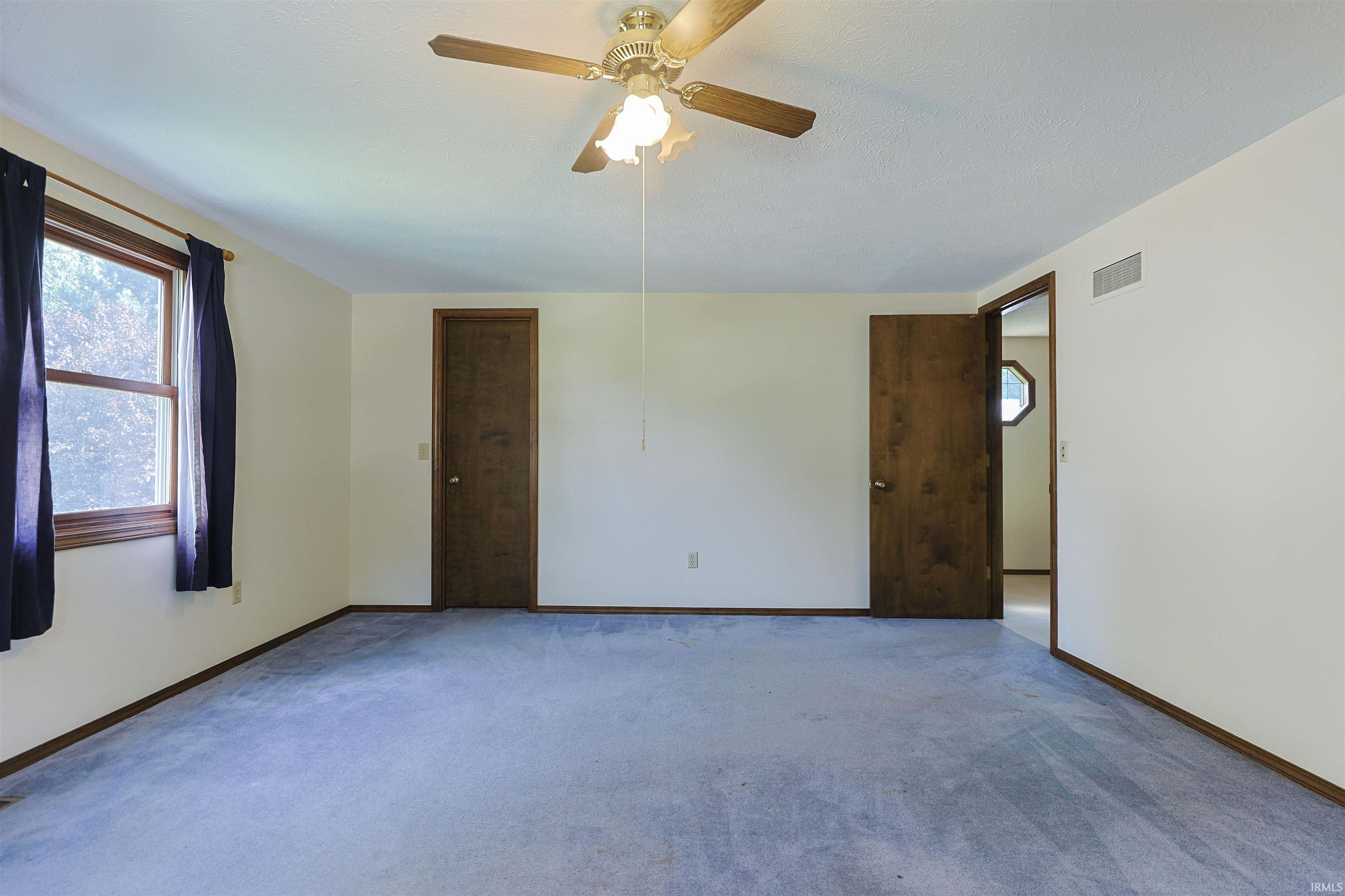 52026 Larkspur Circle Granger IN 46530