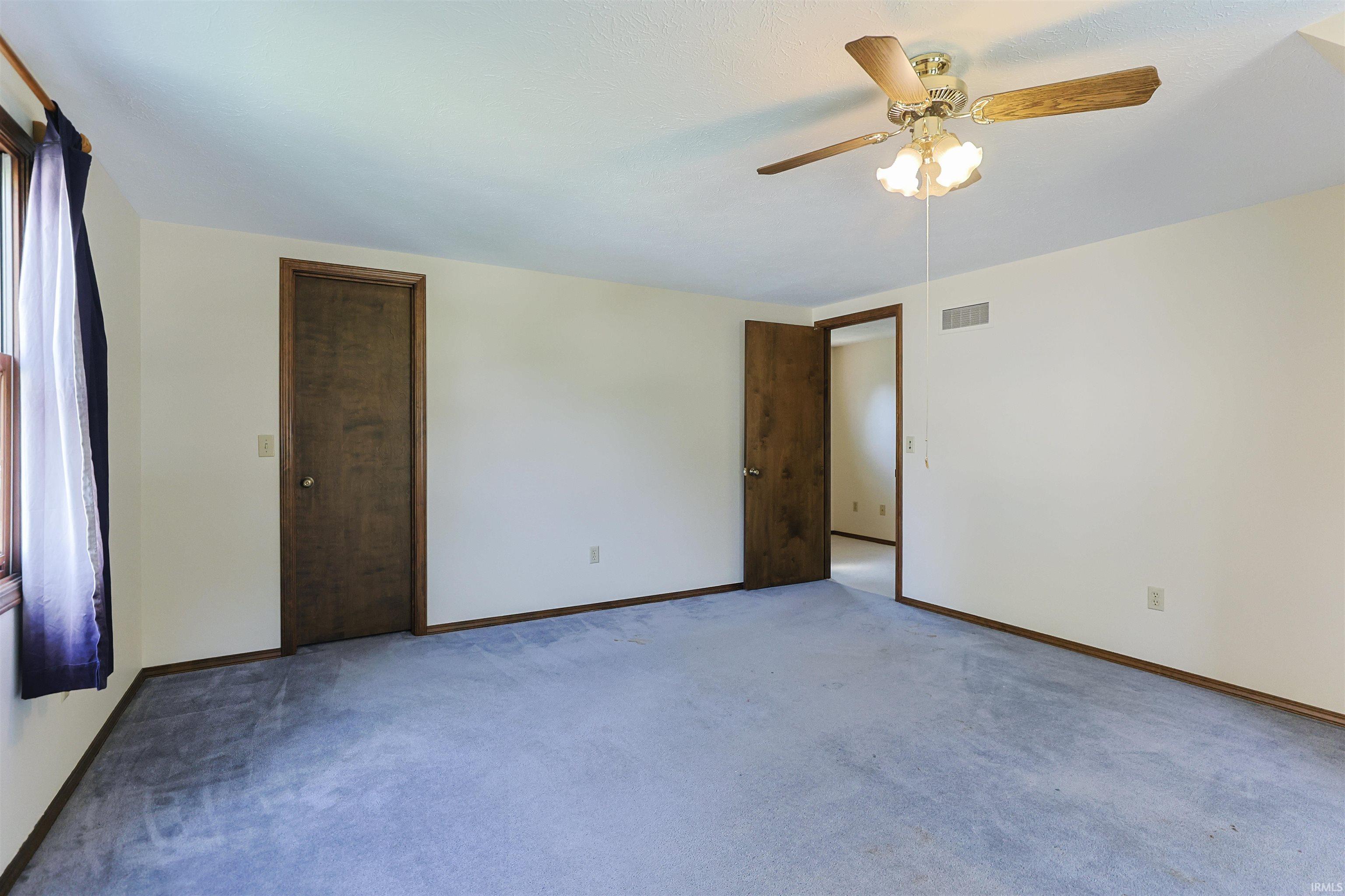 52026 Larkspur Circle Granger IN 46530