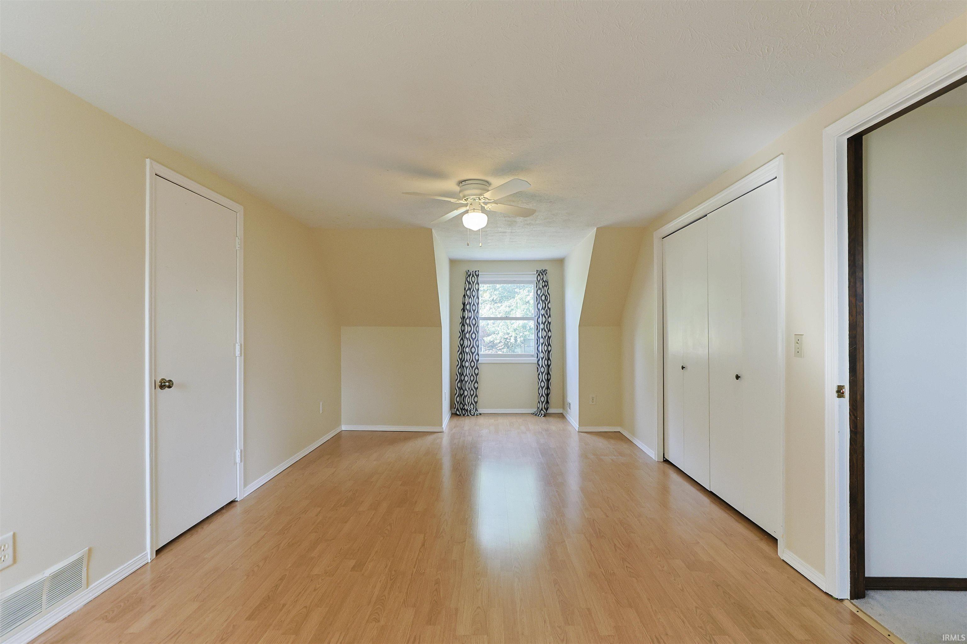 52026 Larkspur Circle Granger IN 46530