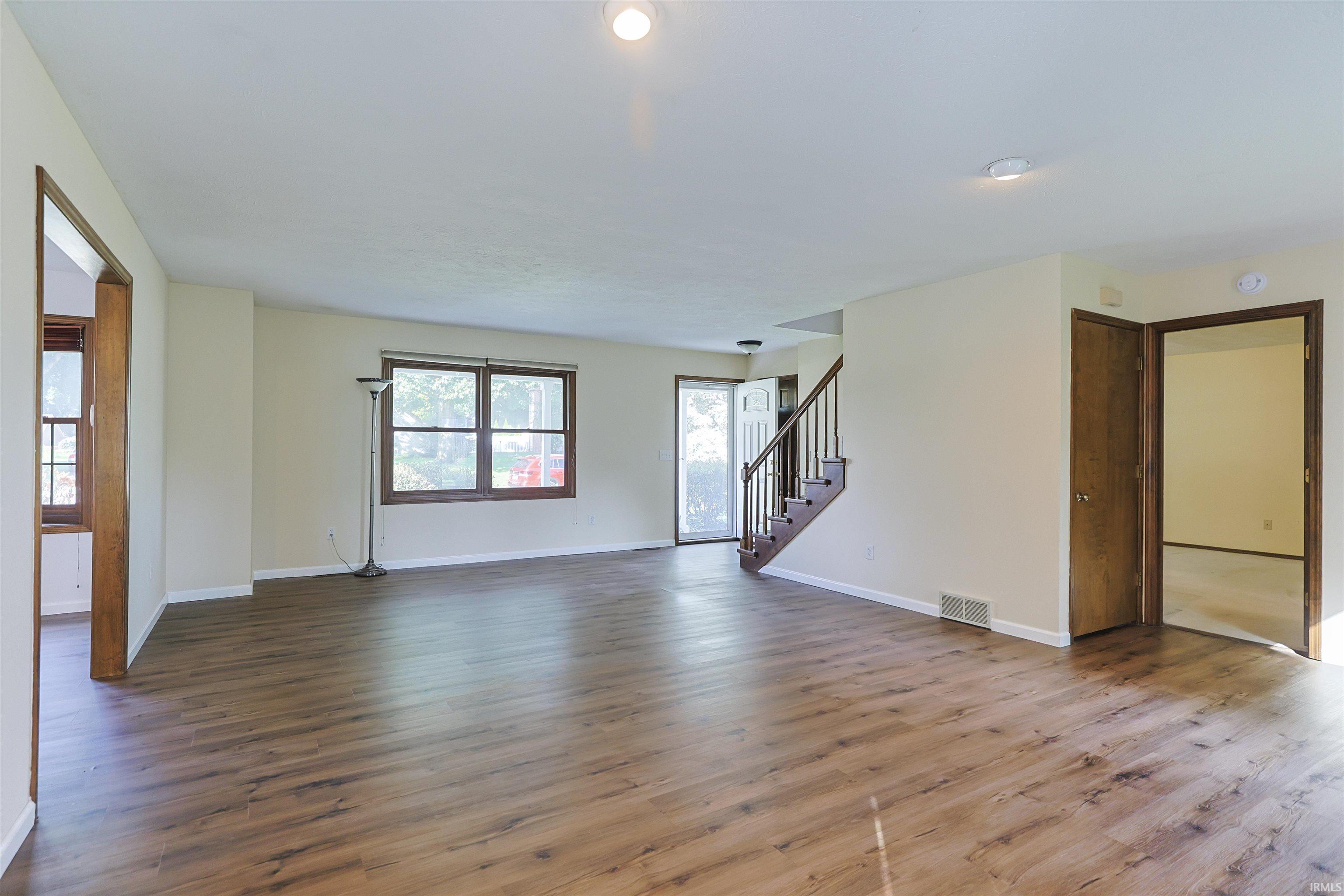 52026 Larkspur Circle Granger IN 46530