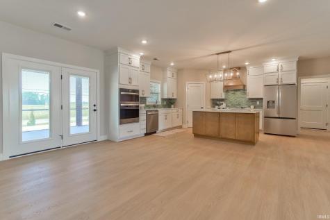 18310 Whitfield Court Evansville IN 47725