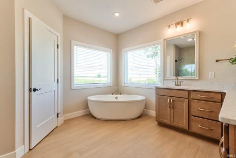 18310 Whitfield Court Evansville IN 47725
