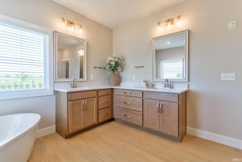 18310 Whitfield Court Evansville IN 47725