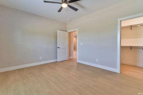 18310 Whitfield Court Evansville IN 47725