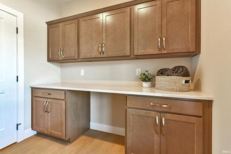 18310 Whitfield Court Evansville IN 47725