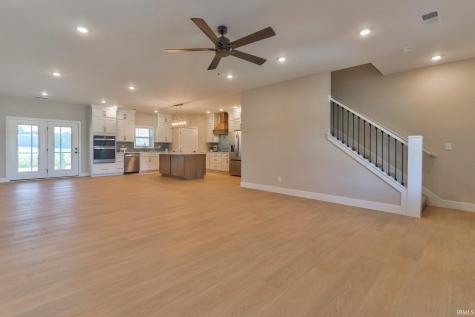 18310 Whitfield Court Evansville IN 47725
