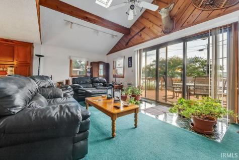 7669 N John Young Road Unionville IN 47468