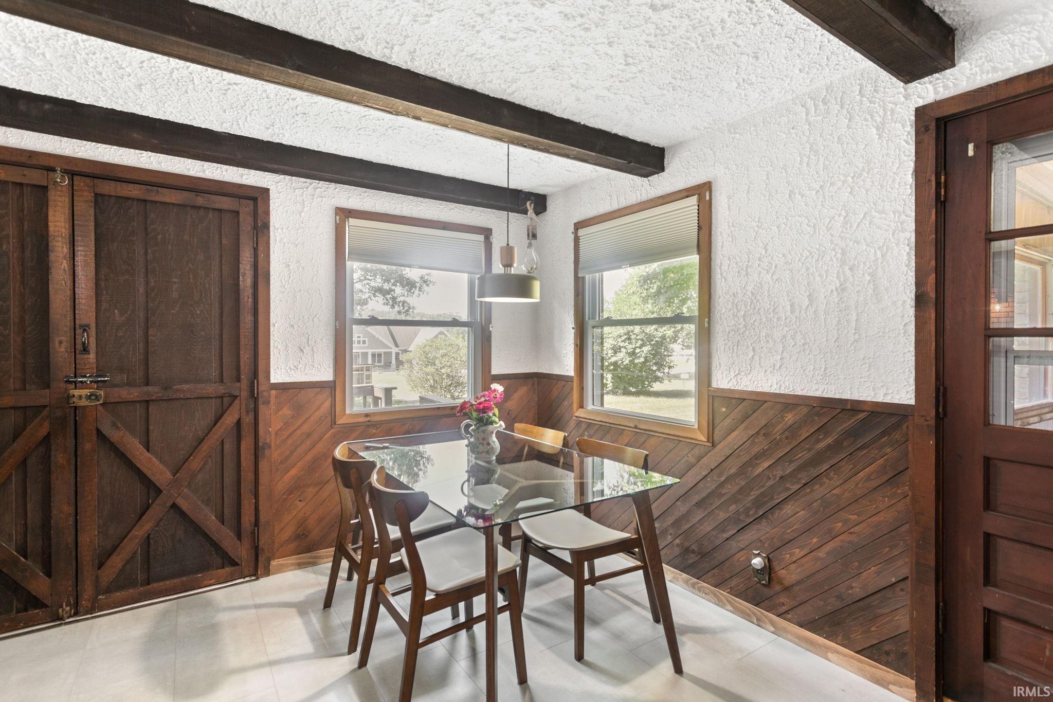 10281 County Road 4 Middlebury IN 46540