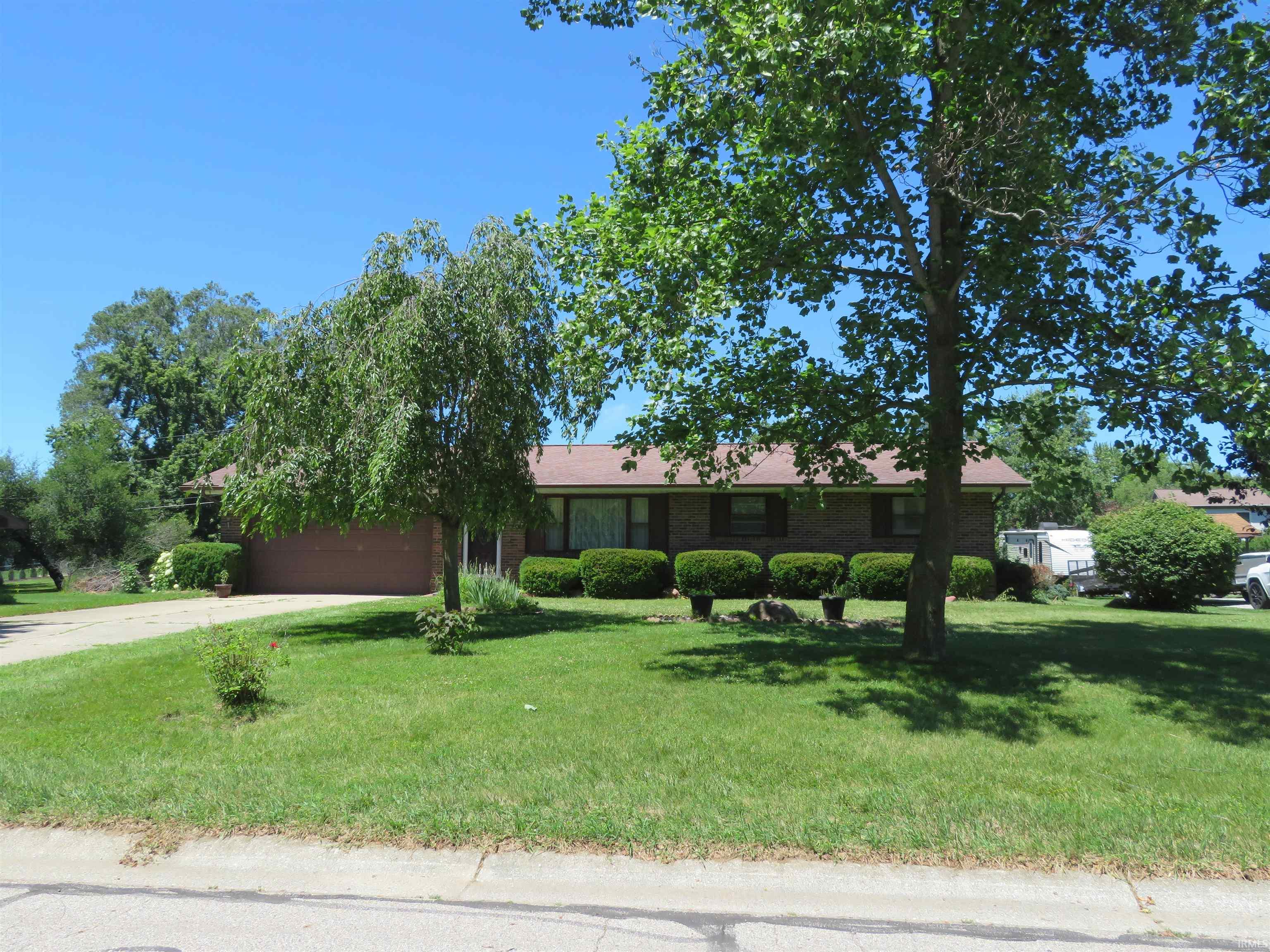 3376 E Kenway Drive Warsaw IN 46580