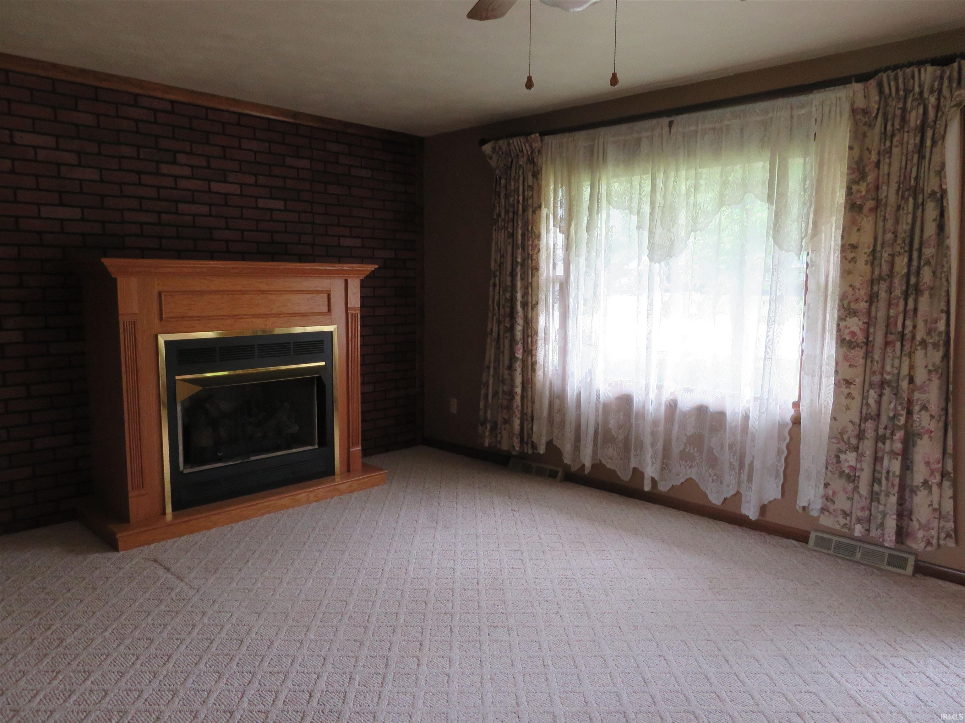 3376 E Kenway Drive Warsaw IN 46580