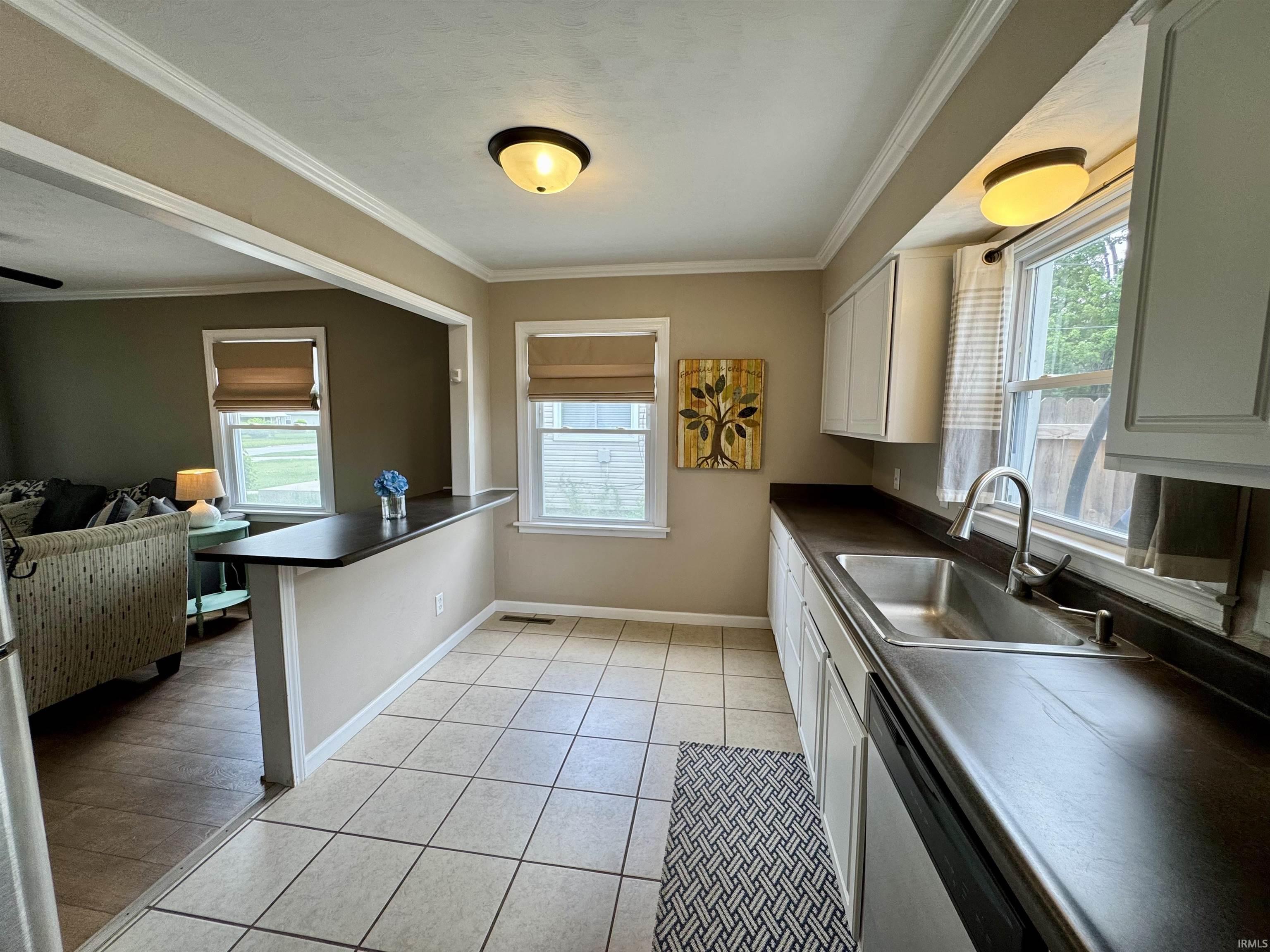 823 Northwood Drive South Bend IN 46617