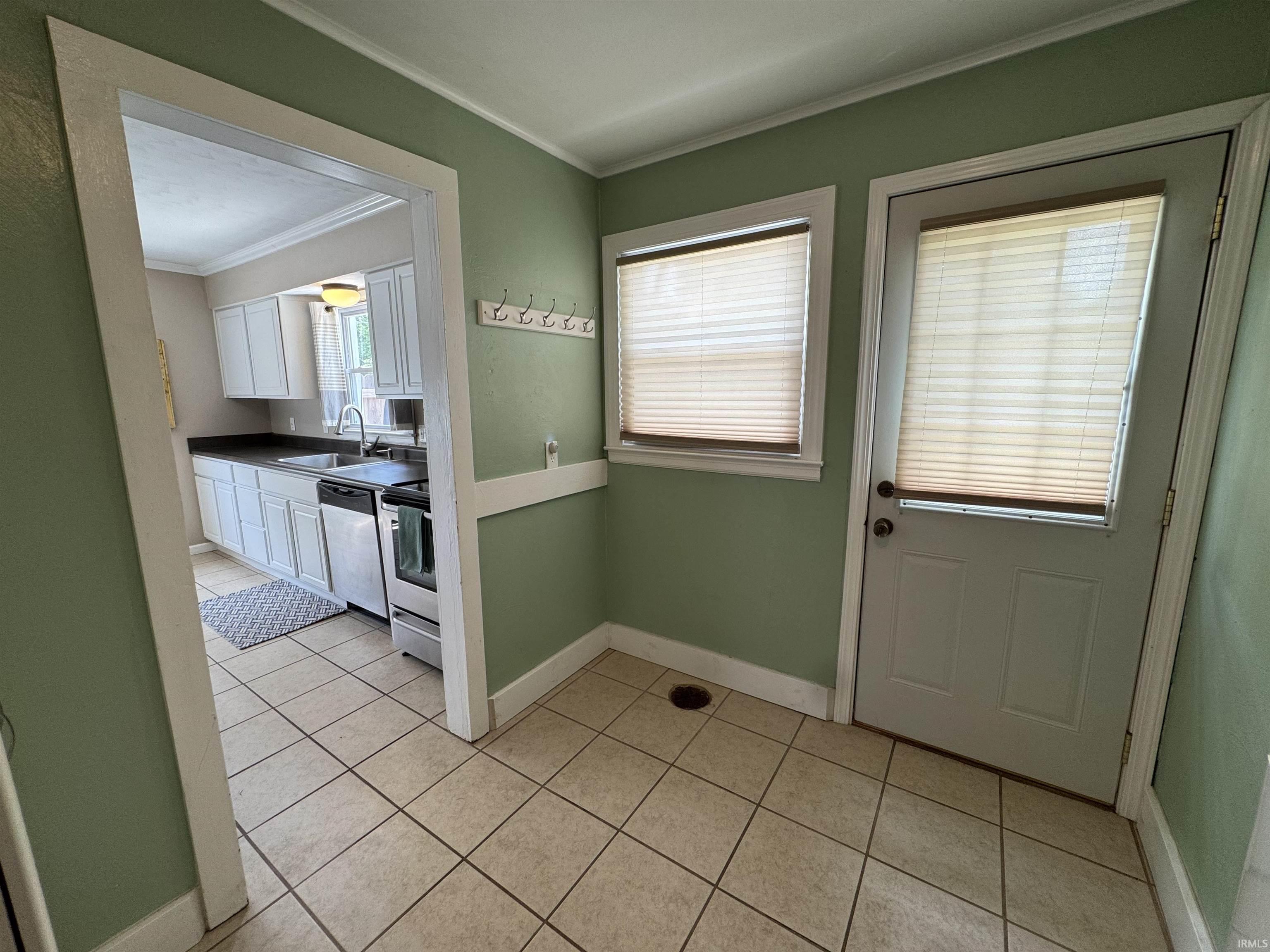 823 Northwood Drive South Bend IN 46617